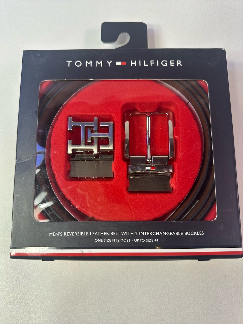 New Men’s Tommy Hilfiger Reversible Black/Brown Leather Belt OSFA UP TO SZ 44